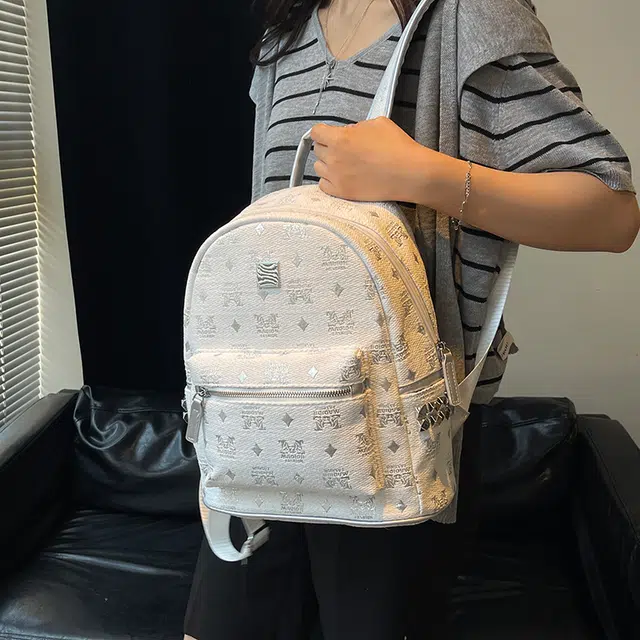 kwq PU