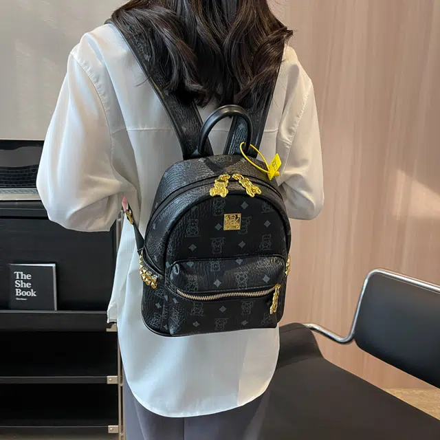 kwq PU