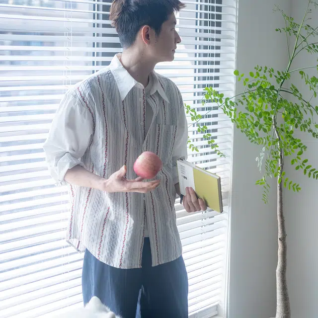 几立 四季通用 双色花朵提花宽松线条长袖翻领衬衫 男女同款