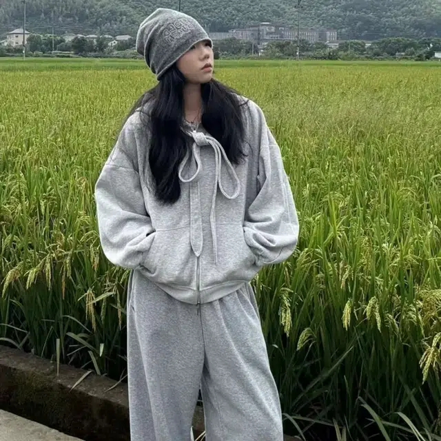 一碗士多 纯色绑带设计廓形开衫美式高街潮流时尚无性别主义情侣宽松舒适百搭日常户外通勤出街拍照小众高级感街头嘻哈风卫衣 男女同款