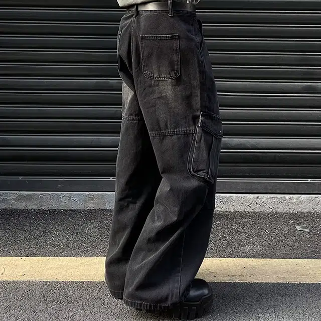 一碗士多 美式复古高街小众百搭基础款做旧水洗舒适亲肤宽松阔腿直筒裤子运动户外通勤废土风多口袋设计牛仔裤 男女同款