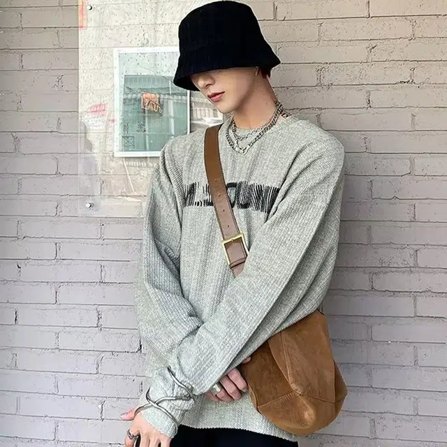 一碗士多 美式高街复古小众百搭简约内搭字母印花条纹宽松舒适亲肤日常通勤户外运动落肩袖套头休闲卫衣 男女同款