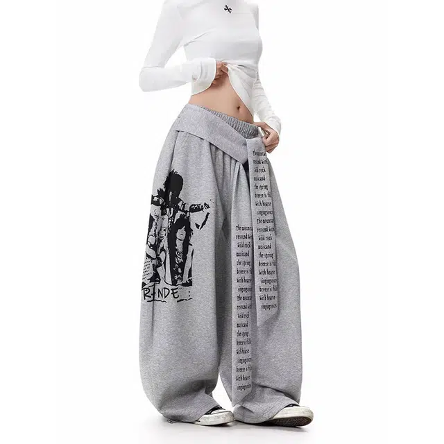 一碗士多 人物字母印花绑带叠穿弯刀阔腿美式街头宽松舒适百搭显高显瘦不挑人日常通勤户外出街拍照嘻哈风格休闲裤 男女同款