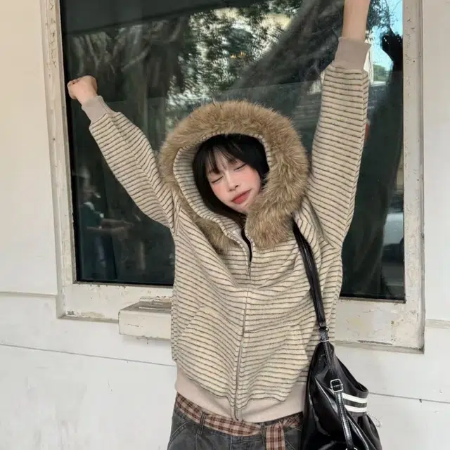 一碗士多 条纹拼色毛领静默美式复古休闲百搭宽松小众个性化高级感防风情侣日常城市户外通勤出街拍照无性别主义慵懒感卫衣 男女同款