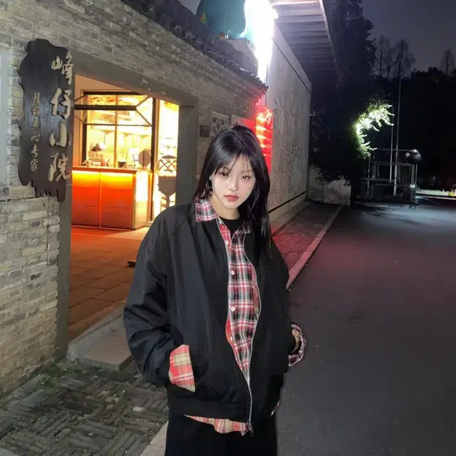 一碗士多  假两件格子撞色拼接翻领美式复古街头潮流时尚高级感无性别主义宽松休闲舒适百搭情侣日常城市户外通勤慵懒学院风棒球服 男女同款