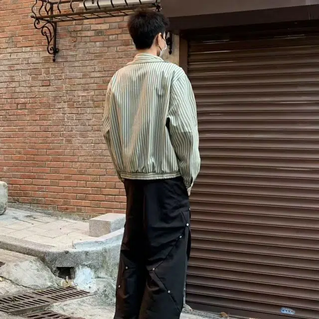 一碗士多 条纹翻领纽扣撞色潮流日系复古百搭日常休闲松弛感设计感穿搭宽松原宿风街头慵懒感通勤衬衫 男女同款