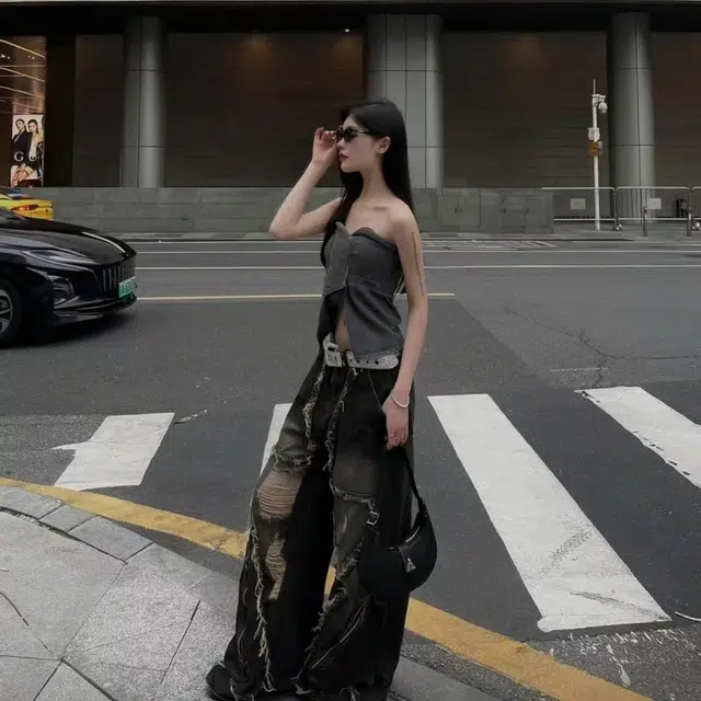 一碗士多 毛边破洞拉链大口袋水洗磨白做旧潮流美式高街复古时尚松弛感设计感强穿搭炸街嘻哈痞帅牛仔裤 男女同款