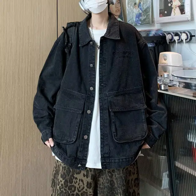 一碗士多 美式复古纯色简约做旧单排扣宽松大口袋设计日常通勤户外个性痞帅时尚翻领落肩袖经典牛仔夹克 男女同款