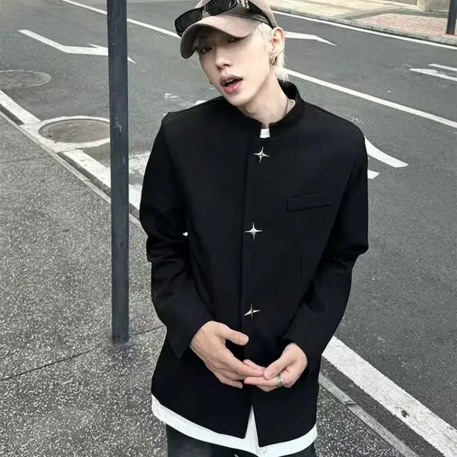 一碗士多 垫肩十字金属扣新中式中山装立领显瘦潮流百搭时尚设计感痞帅高级感国潮外套简约西装 男女同款