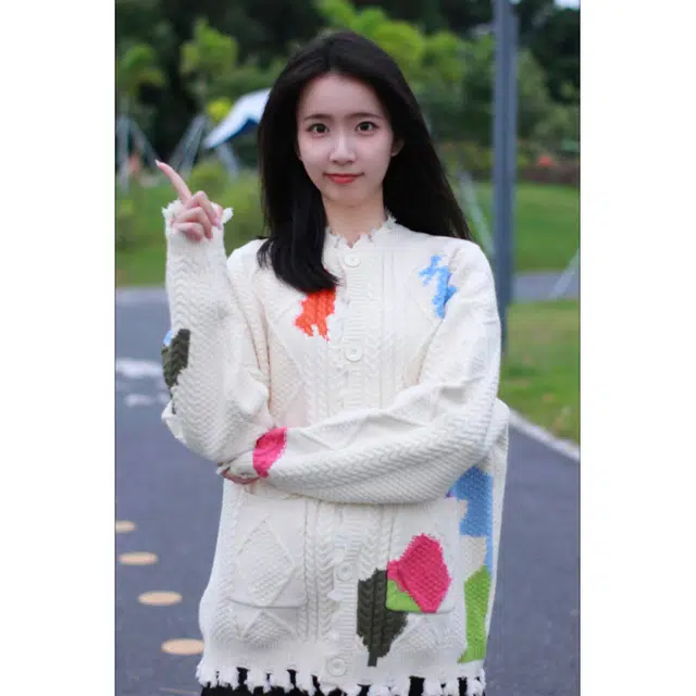 一碗士多 破洞涂鸦撞色宽松百搭舒适针织衫 男女同款