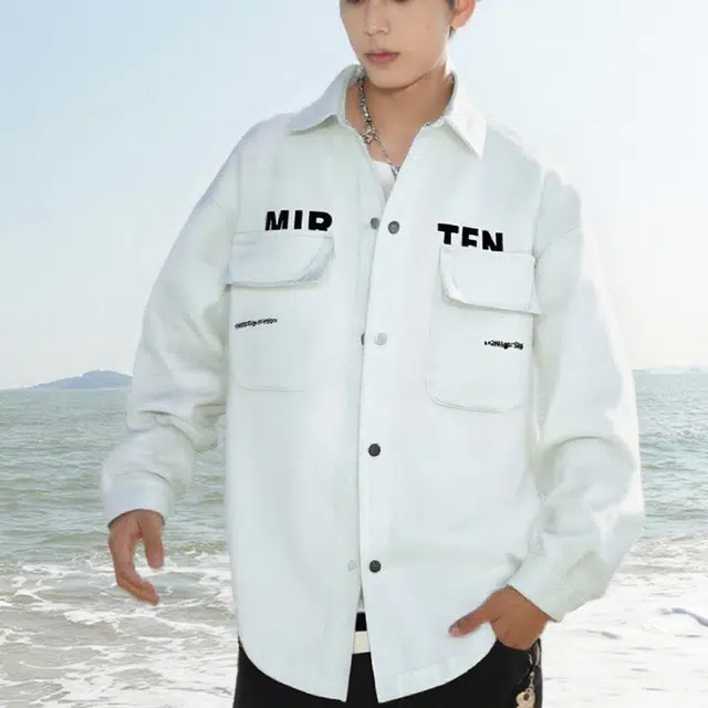 一碗士多 美式复古高街小众百搭简约做旧水洗字母痞帅日常通勤户外徒步宽松舒适个性时尚落肩袖夹克 男女同款