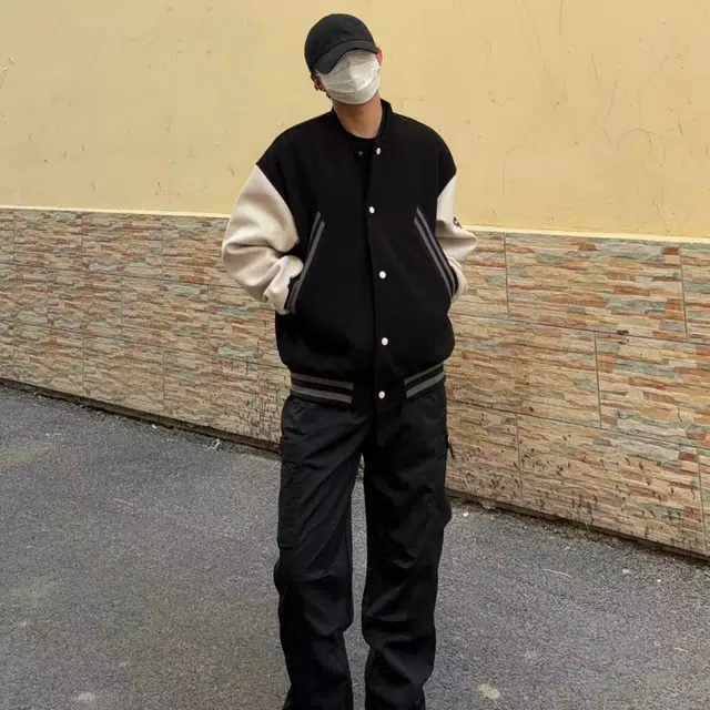 一碗士多  字母数字条纹拼接撞色设计美式复古潮牌时尚小众高级感宽松百搭情侣舒适日常户外城市通勤痞帅感棒球服 男女同款