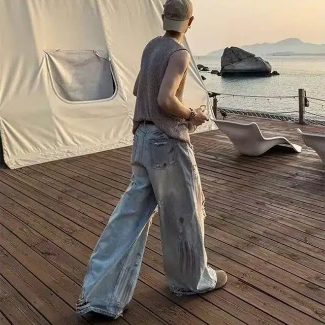 一碗士多 刷漆破洞水洗磨白做旧美式高街潮流痞帅拖地设计感宽松小众不对称复古屁直筒废土风牛仔裤 男女同款