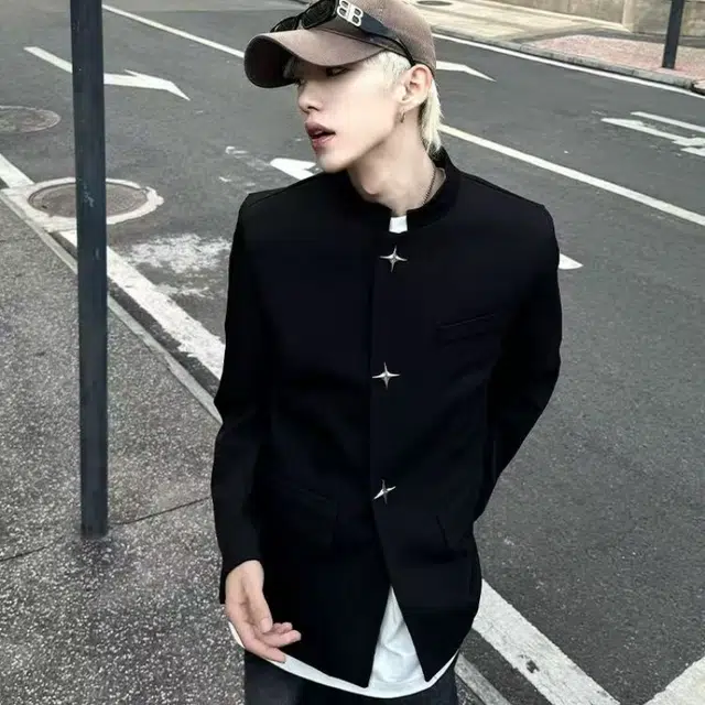 一碗士多 垫肩十字金属扣新中式中山装立领显瘦潮流百搭时尚设计感痞帅高级感国潮外套简约西装 男女同款