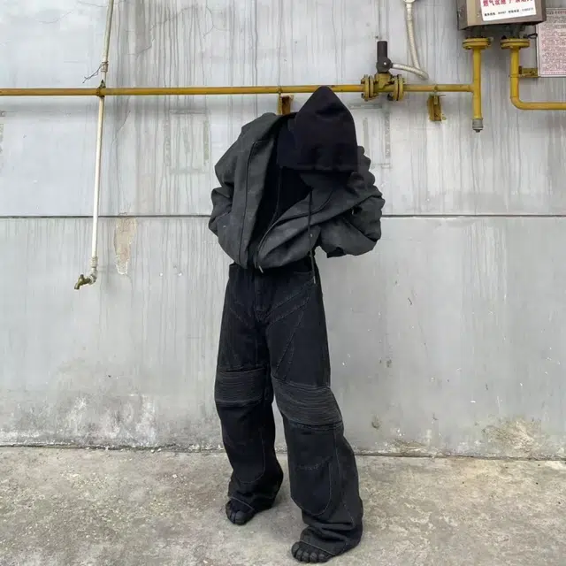 一碗士多 假两件纯色连帽系带小众高级设计感宽松休闲舒适百搭无性别主义防风保暖潮流情侣日常城市户外通勤出街拍照简约风皮衣 男女同款