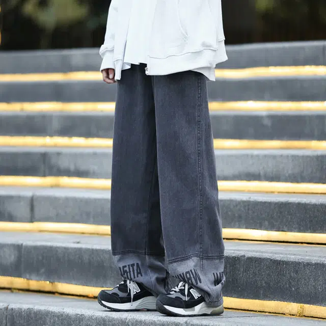 一碗士多 美式高街小众百搭简约拼接字母做旧日常通勤户外运动垂感阔腿直筒拖地基础款牛仔裤 男女同款