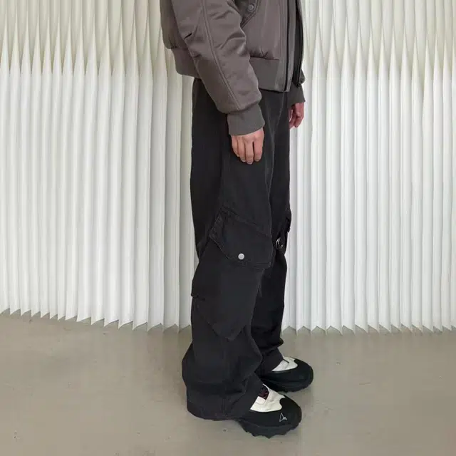 一碗士多 美式复古高街小众百搭纯色做旧水洗绑带多口袋设计宽松阔腿直筒户外通勤垂感拖地废土风痞帅牛仔裤 男女同款