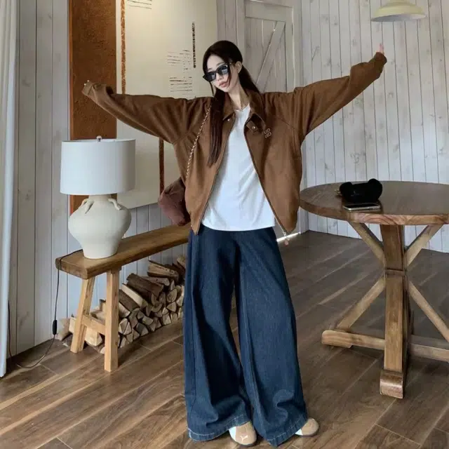 一碗士多  字母刺绣纯色线条别致翻领宽松静默美式复古简约小众设计高级感无性别主义日常情侣城市户外通勤韩系慵懒风棒球服 男女同款