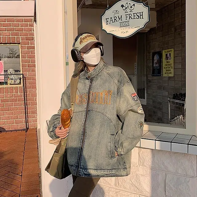 一碗士多 美式复古高街小众百搭做旧水洗痞帅拼接拉链字母印花日常通勤户外纽扣立领长袖牛仔夹克 男女同款