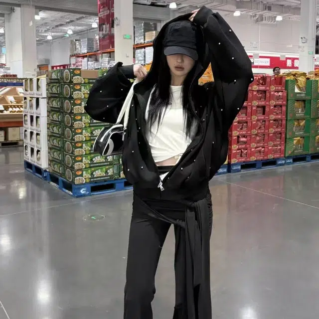 一碗士多 珍珠点缀个性脏扎染小众化高级感宽松舒适百搭防风美式复古高街日常城市户外通勤出街拍照街头嘻哈风卫衣 男女同款