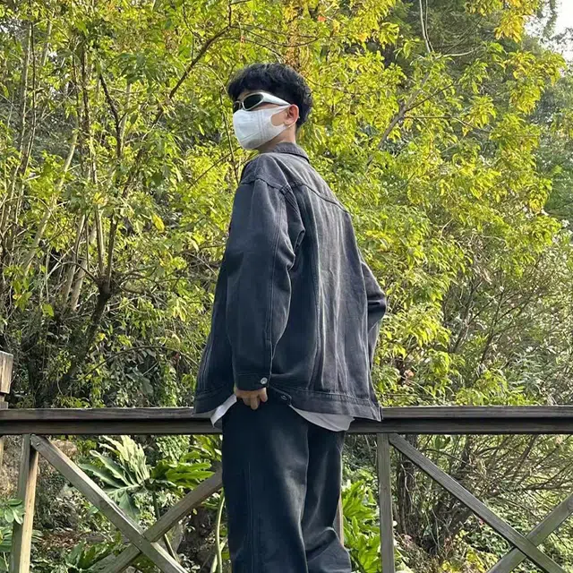 一碗士多 美式复古高街小众个性时尚简约百搭纯色拼接大口袋做旧水洗单排扣设计日常通勤宽松基础款夹克 男女同款