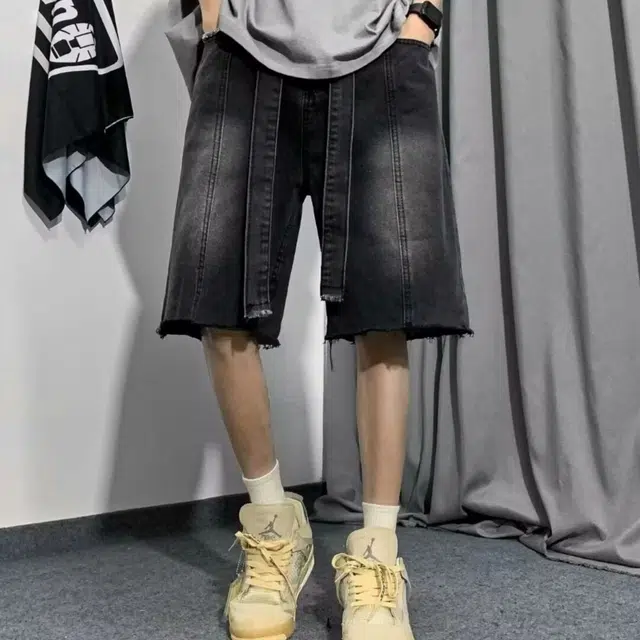 木木兔 潮牌痞帅美式潮流百搭裤子简约宽松直筒水洗五分裤牛仔短裤 男款