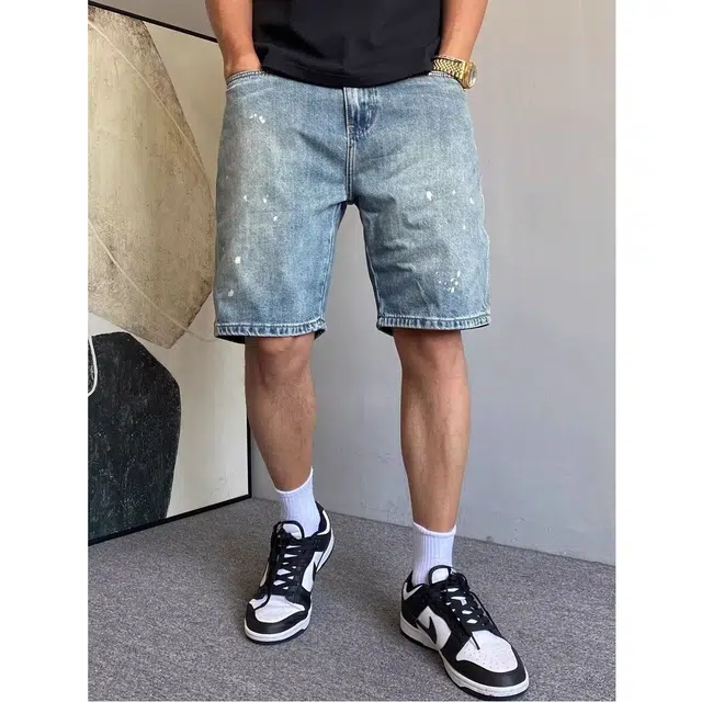 木木兔 休闲美式潮流百搭慵懒复古纯色痞帅水洗艺破洞简约五分牛仔短裤 男款