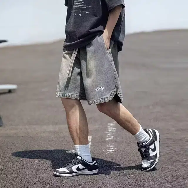 木木兔 男士夏季短裤美式潮流百搭男生裤子简约宽松直筒水洗五分裤夏天高街潮牌刺绣牛仔裤 男款
