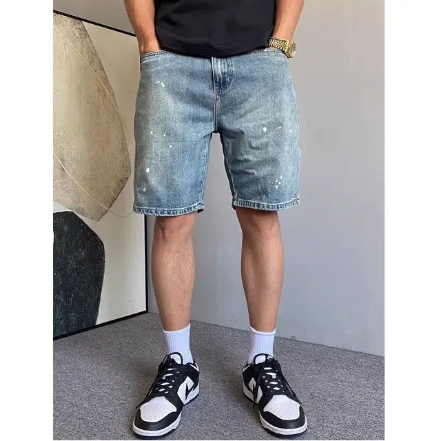 木木兔 休闲美式潮流百搭慵懒复古纯色痞帅水洗艺破洞简约五分牛仔短裤 男款