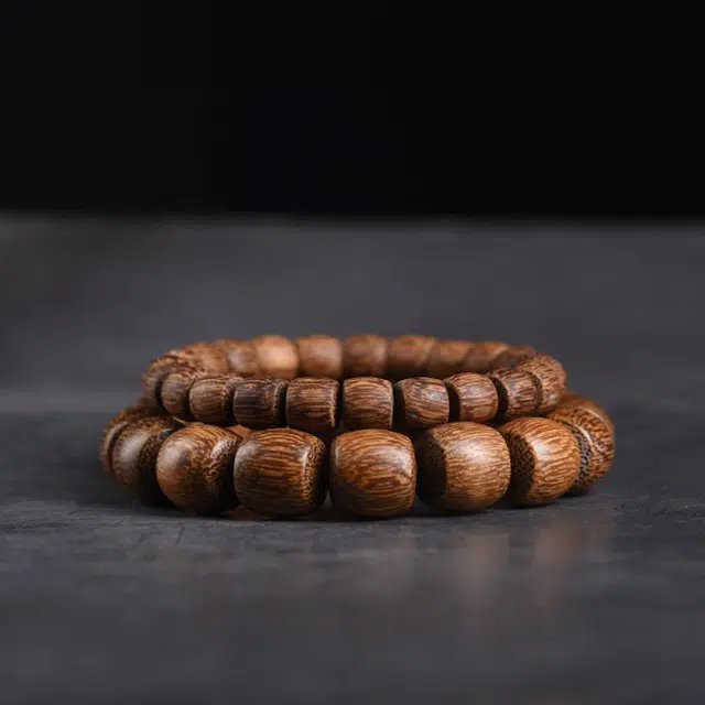 舞依翡 南海普陀老料芽庄白文玩 柴木 手串 男女同款情侣款