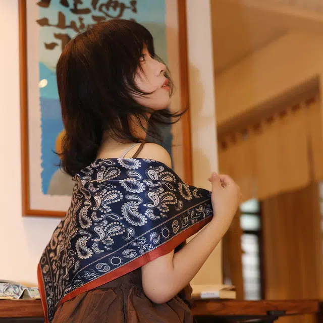 30 65*65cm 100