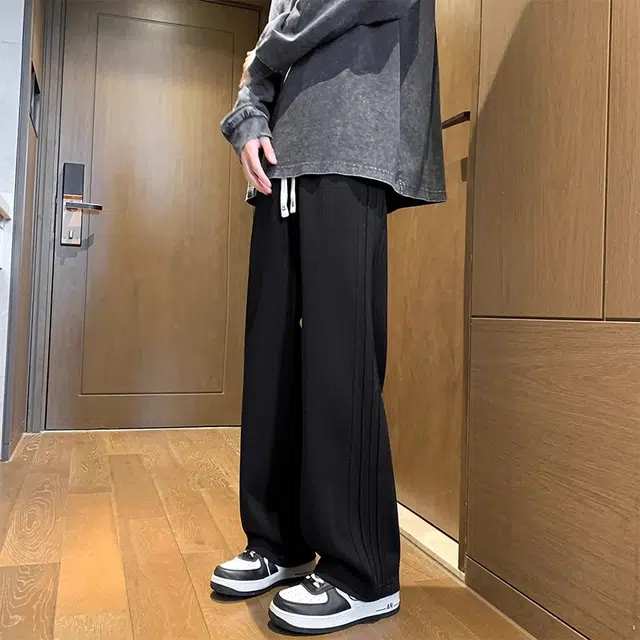 沐诚阳译 潮牌百搭运动卫裤美式复古阔腿裤子青少年垂感潮休闲裤 男款