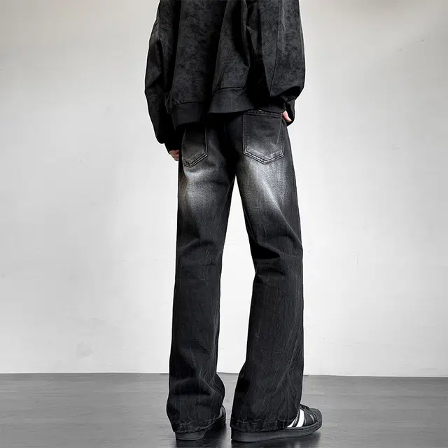 马员外 美式复古闪电纹设计舒适百搭宽松直筒垂感弯刀水洗做旧休闲牛仔裤 男女同款