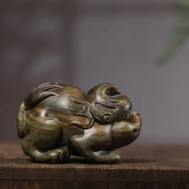 古韵归龙山文创 新中式独角貔貅复古高质量轻奢国风诸事顺遂招财纳福轻奢收藏级文玩事事顺心步步高升心想事成#好运 绿檀 把件 男女同款情侣款