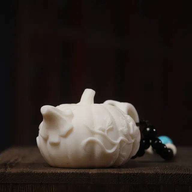 古韵归龙山文创 新中式南瓜壶文玩轻奢国潮招财纳福收藏事事顺心居家茶宠文艺风装饰品工艺品湘工雕刻#好运 象牙果 把件 男女同款情侣款