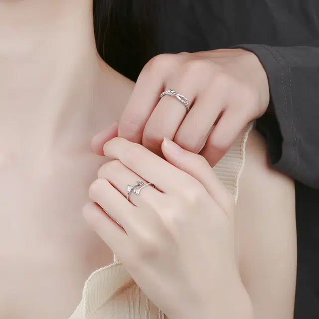 S925