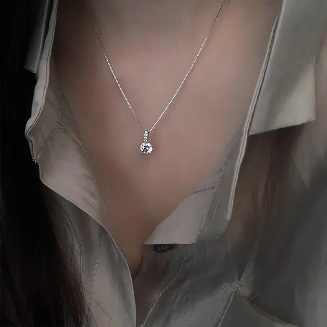 钰宝悦 璀璨闪耀吊坠 小众简约时尚轻奢高级感精致百搭锁骨链 锆石 项链 女款