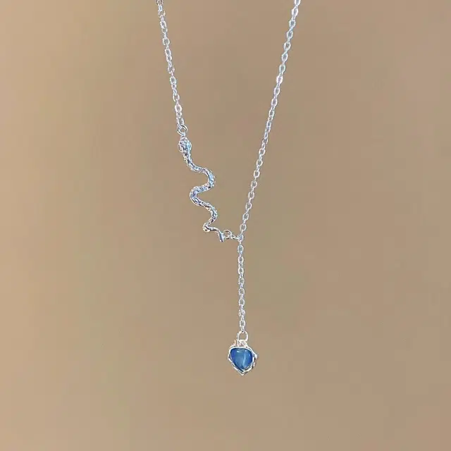 钰宝悦 灵蛇 时尚潮流甜酷蛇形蓝色爱心流苏锁骨链 精致简约小众设计轻奢高级感清冷气质氛围感颈链#好运 锆石 项链 女款