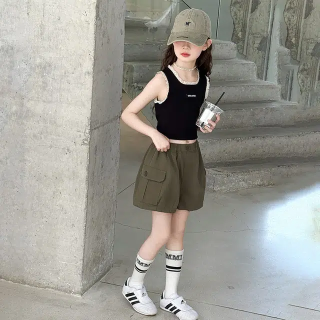 比比我休闲运动套装 女童夏季短袖 大童潮牌 小孩衣服 小女孩背心工装    学生花苞短裤