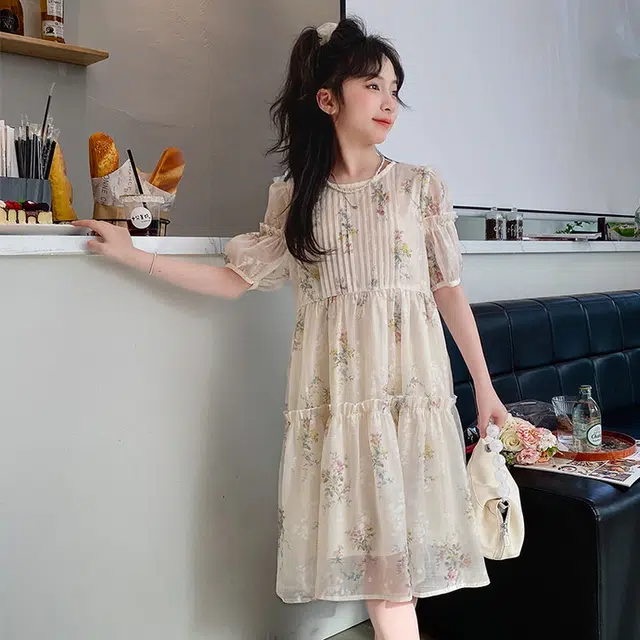 比比我女孩子时尚拼接碎花连衣裙 大童夏日穿搭休闲甜系裙子