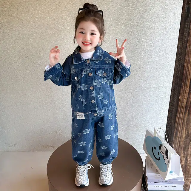 比比我休闲运动套装  女童春秋季贴标花朵牛仔大童潮牌小孩衣服 小女孩长袖洋气时髦 舒适帅气轻便