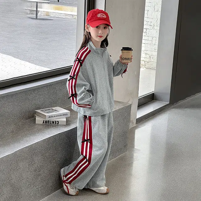 比比我休闲运动套装  女童夏季大童潮牌小孩衣服 小女孩短袖洋气时髦 舒适帅气轻便