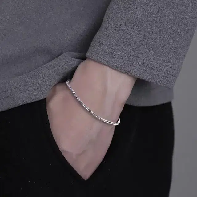 OWO