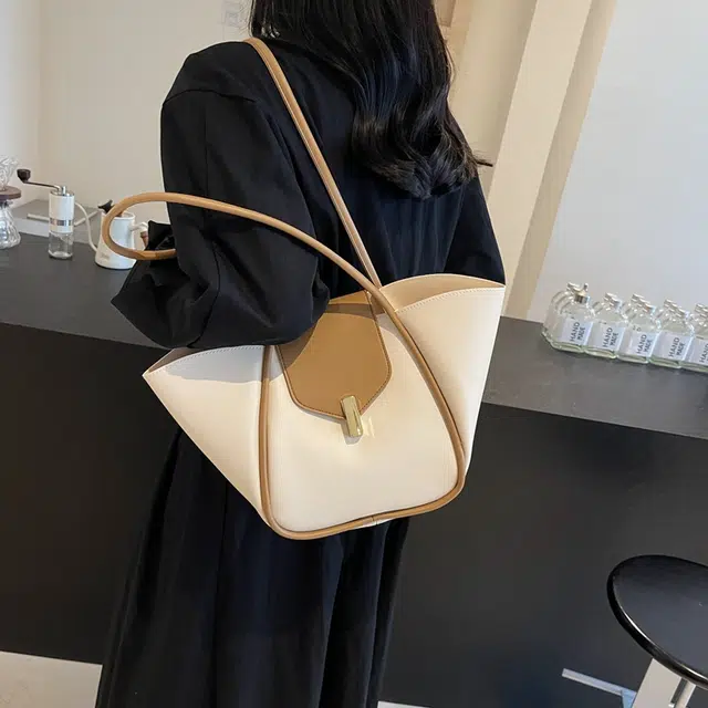 YTARA Tote PU