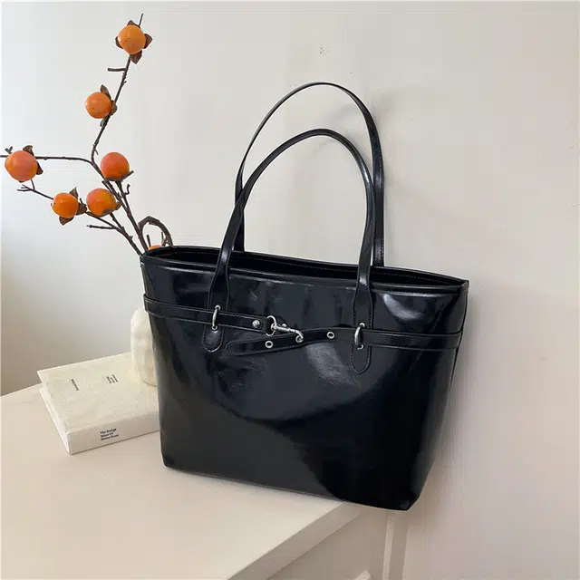 YTARA Tote PU