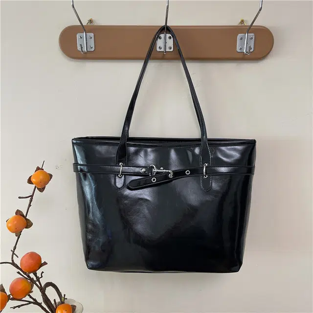 YTARA Tote PU