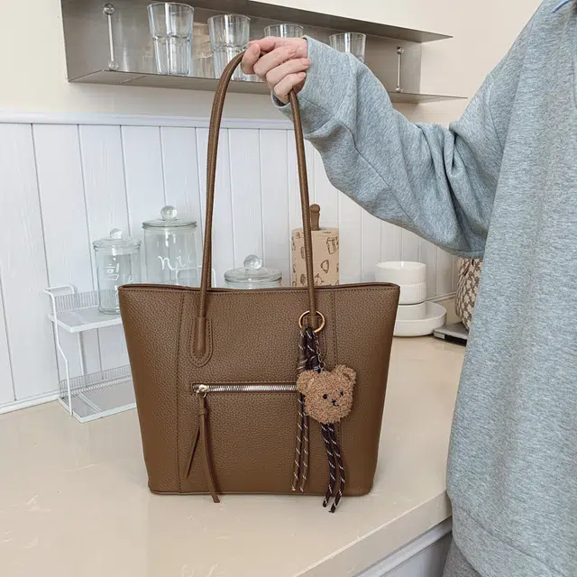 YTARA PU Tote