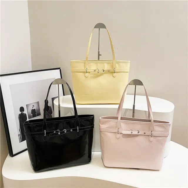 YTARA Tote PU