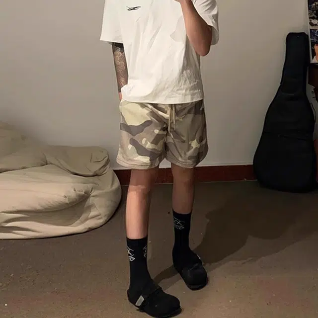 沐诚阳译 美式复古迷彩网眼透气百搭训练三四分裤运动短裤 男女同款