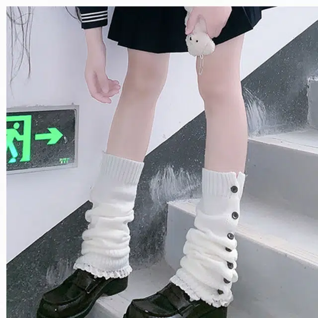 水中花 纽扣针织堆堆袜保暖袜日系原宿腿袜辣妹萝莉透气百搭韩系中筒袜 女款